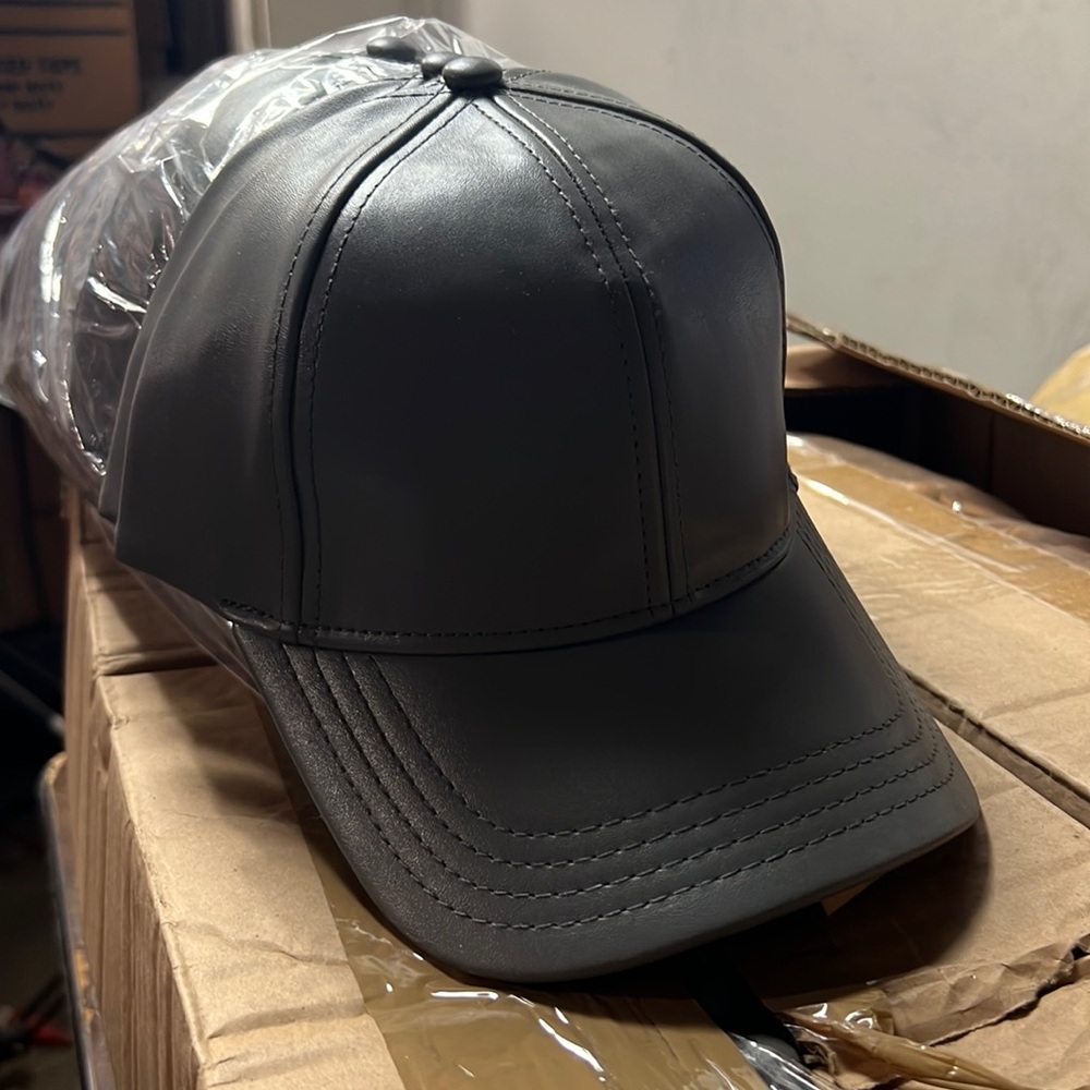 Baseball hat in 3 colors